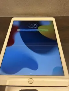 Apple iPad Air A1566 ゴールド 本体のサムネイル