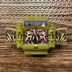 仮面ライダーガヴ DX05 バキバキスティック ゴチゾウ 表情違いver