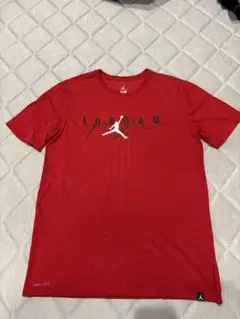 レッド DRI-FIT ジャンプマンTシャツ　エアジョーダン