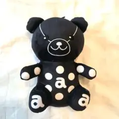アルチビオ、水玉模様の黒いぬいぐるみポーチ