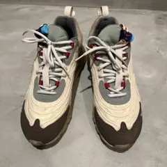 NIKEトラヴィススコット×ナイキ エアマックス270 travis scott