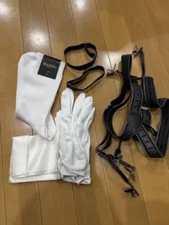 MAZZO ホワイト グローブ サスペンダー 靴下 セット