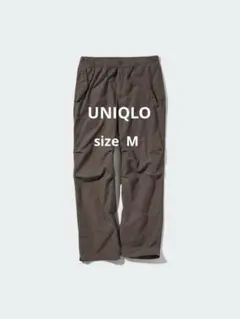 UNIQLO パラシュートパンツ　ダークブラウンのサムネイル