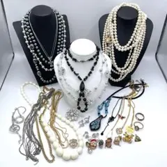 【TS】大量まとめ ネックレス メッキアクセサリー パール ブローチ 41点