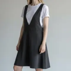 美品 組曲 KUMIKYOKU ワンピース（M）グレー Vネック ノースリーブ