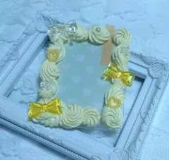 ハンドメイド　硬質ケース　トレカケース　ホイップデコ　推し活　黄色