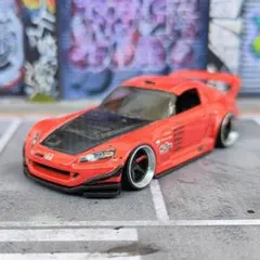 トミカ改造 トヨタ ハイエース フルエアロ 赤 マジョレット ホット