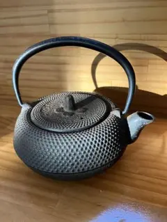 値下げ、南部みちのくアラレ鉄瓶　【極上品】　盛栄堂　お茶道具/共箱 2026年最新】南部 盛栄堂 鉄瓶の人気アイテム - メルカリ