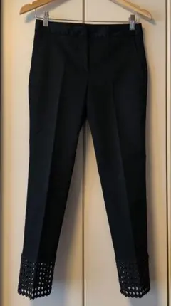 ＊超美品＊ZARA BASIC ストレッチクロップドパンツ 黒 XS
