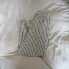 リネンブレンドイージーパンツ　ユニクロ　ストライプ