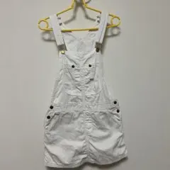 Item thumbnail for item bbaa9732-6e24-4a7b-b683-ed962f18901a