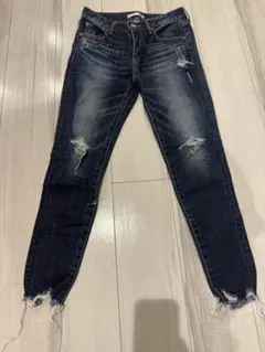 ダメージ加工ダークブルースキニージーンズ