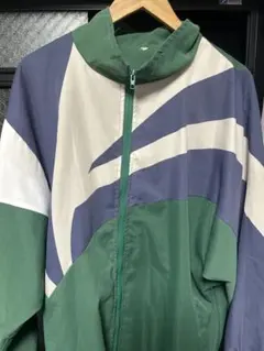 ナイロンジャケット 緑 白 紫