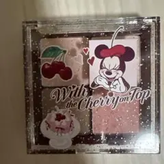ディズニーランド　SKMアイシャドウのサムネイル
