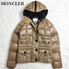 【希少】モンクレール　ダウンジャケット　ショート丈　フード　ロゴ　リブ