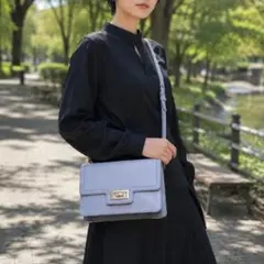 Max Mara 2WAY ショルダーバッグ ハンドバッグ 保存袋付 レトロのサムネイル