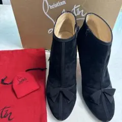 Christian Louboutin ブラックブーティ　サイズ39 1/2