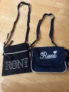 RONI バッグ　ショルダーバッグ 2点セット　ロニィ　ブラック＆ネイビー