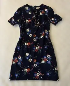 トリーバーチワンピース⭐︎美品のサムネイル