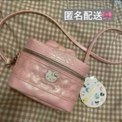新品　タグ付き　ハローキティ　リボン付き ピンク ショルダーバッグ　メイクポーチのサムネイル