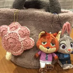 ふわふわ肉球アイスキャンディー　ズートピアぬいぐるみ　ガチャ　ニック
