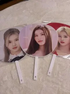 2026年最新】twiceサナうちわの人気アイテム - メルカリ