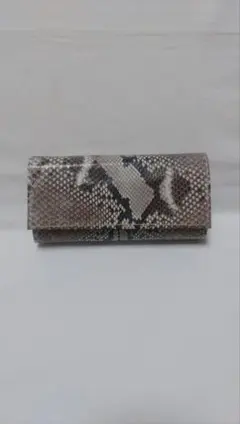 ダイヤモンド•パイソン　長財布　男女兼用