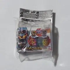 仮面ライダーDXミニチュア＆パッケージコレクション02 ガッチャード