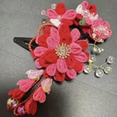 つまみ細工 ビーズ 赤ピンク パッチンピン 七五三 卒業式