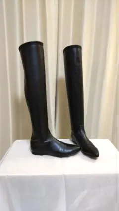 Item thumbnail for item 3dfc9f6a-bea1-4e83-8b9e-8daf28b3569e