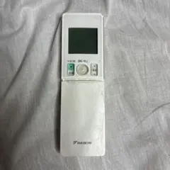 DAIKIN エアコン用リモコンのサムネイル