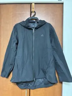 adidas ブラック ウィンドブレーカー M