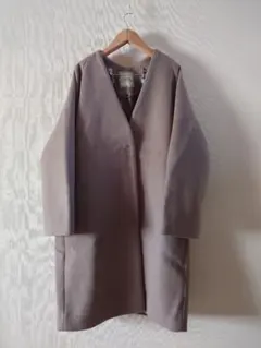 JEANASIS ジーナシス　ショートビーバーノーカラーコート ベージュ