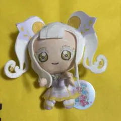 ひみつのアイプリ　ぬいぐるみ　マスコット　リング・クローバー