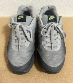 NIKE エアマックス インビガー 28.5cm グレー×イエロー スニーカーのサムネイル