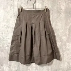 untitled タック　フレアスカート 膝丈　シンプル　綺麗め　上品のサムネイル