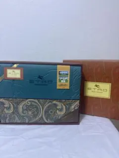 【新品未使用・箱美品】ETRO エトロ掛け布団 シングル ダウン85% 高級寝具