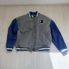 Champion スタジャン