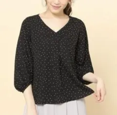 ロペピクニック　ドットプリントＶネックブラウス