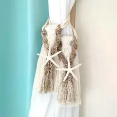 Item thumbnail for item e52edaad-8705-4f6f-bad7-8d763b5d04a6