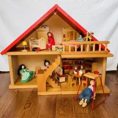 は*こ様 バウアー社 ドールハウス 赤い屋根 木製　ニキティキ　家具セット 受注商品】バルコニー付きの家 赤 | ATELIER NIKI TIKI (Baby&Kids
