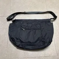 Item thumbnail for item ac1f7286-f599-44af-94b7-37484d560b39