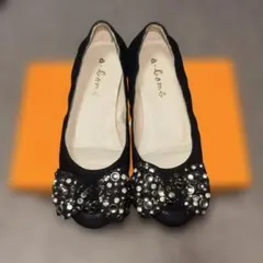 tsumori chisato WALK ビジュー付き フラットパンプス tsumori chisato WALK ビジュー付き フラットパンプス - メルカリ