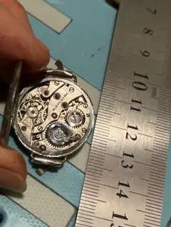 手巻き 腕時計