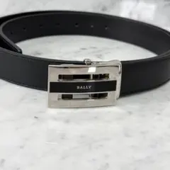 BALLY バリー ベルト 本革 レザー ブラック 黒 シンプル 無地 銀のサムネイル