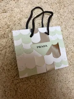 2026年最新】PRADA ショップ袋・ショッパーの人気アイテム - メルカリ