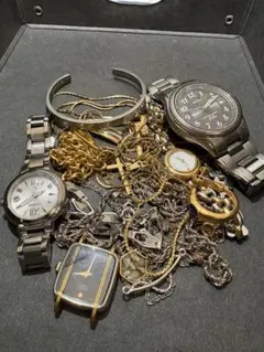 遺品　生前整理アクセサリー時計まとめ