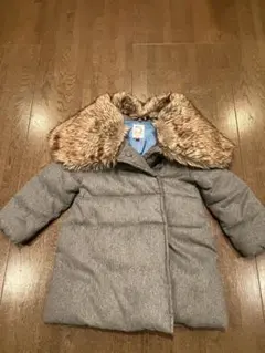 ファー付きダウンジャケット