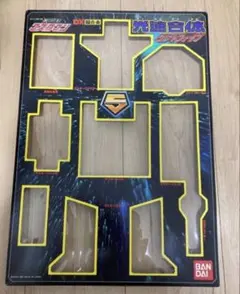 中蓋のみ　光戦隊 マスクマン 光速合体 ＤＸ超合金 グレートファイブ バンダイ