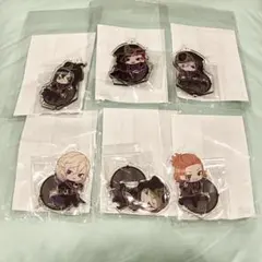 ツイステ／式典服／アクリルスタンドキーホルダー／マレウス／リリア／シルバー